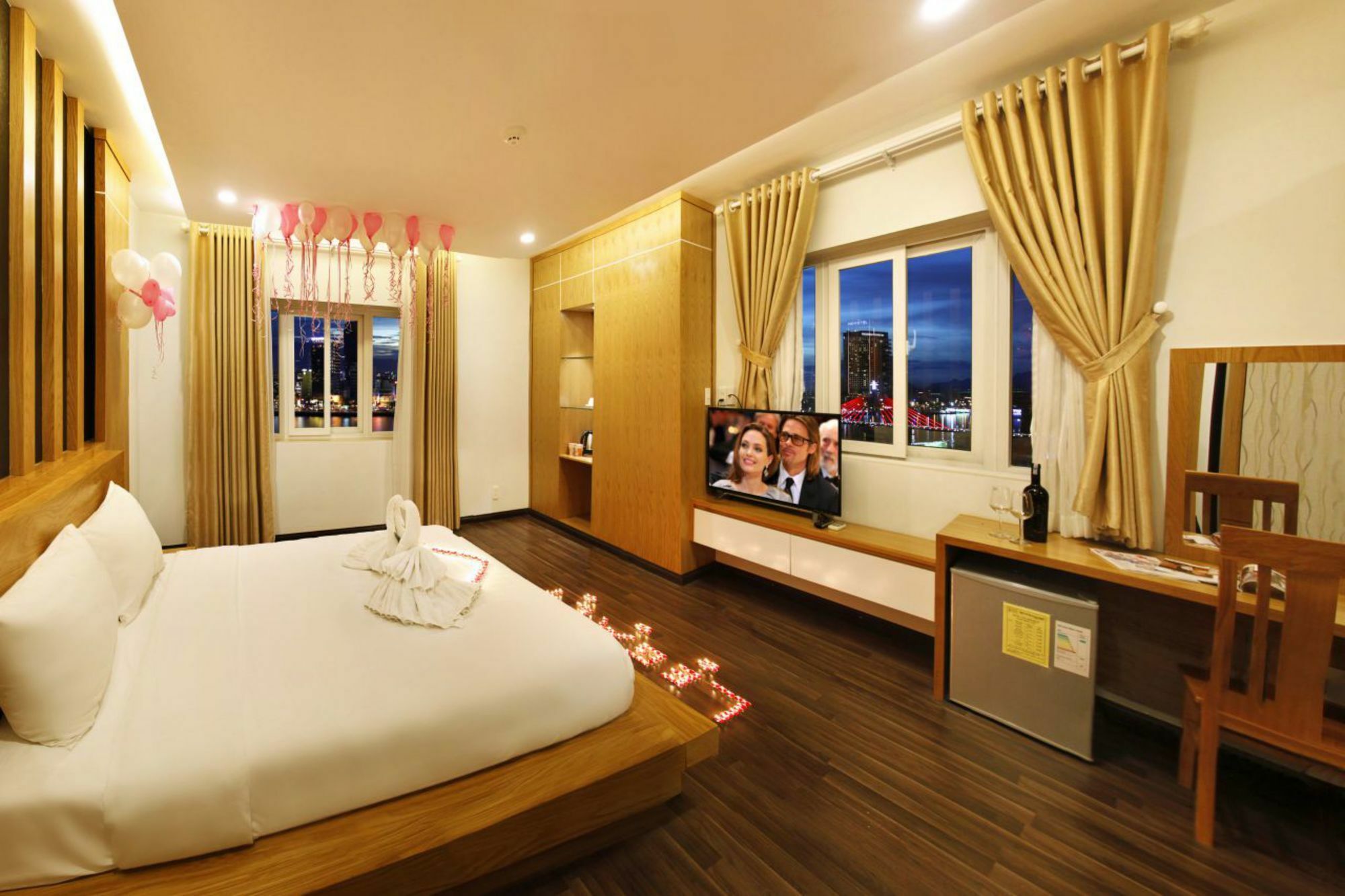 Legacy Riverside Da Nang Esterno foto