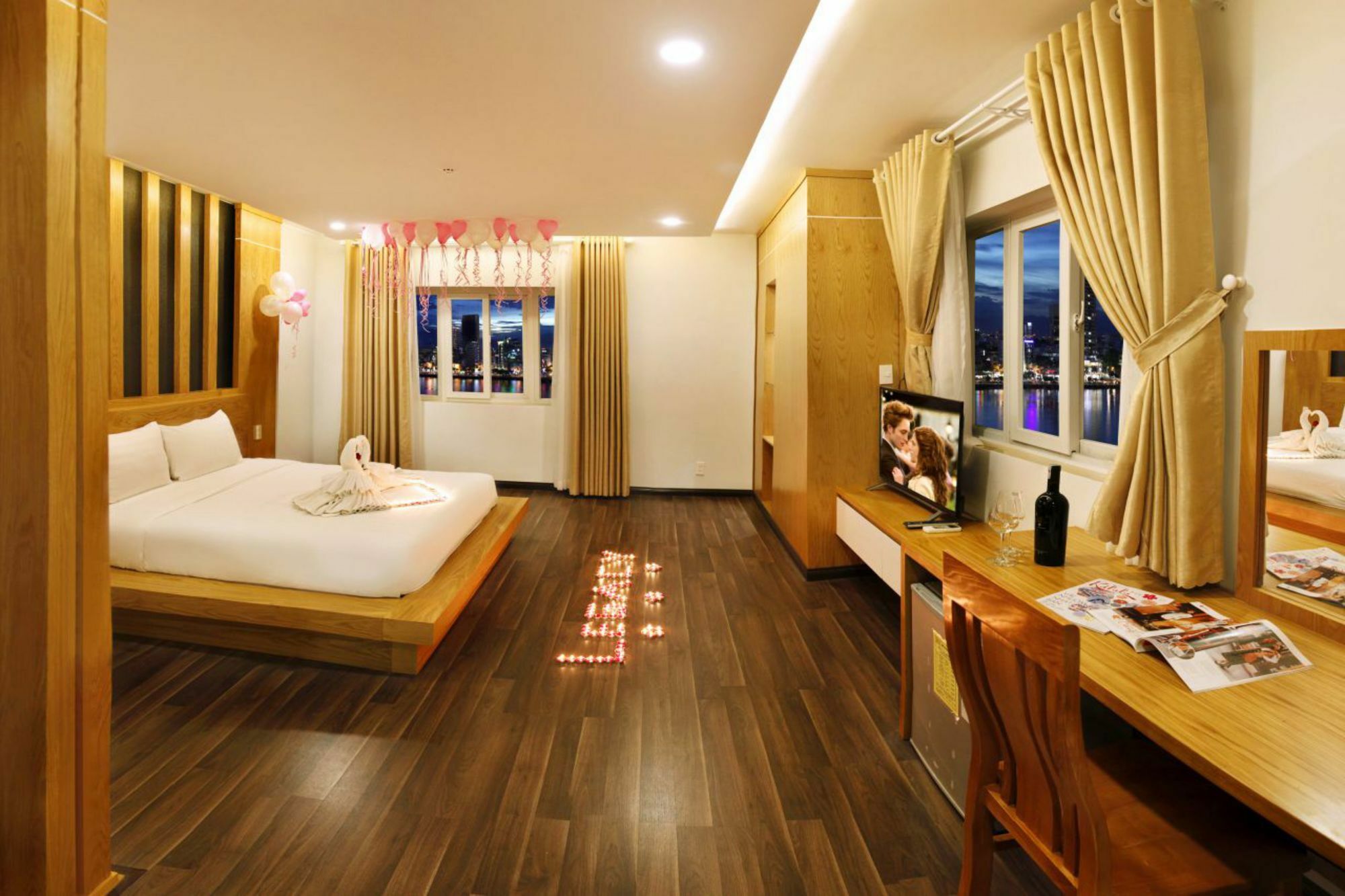Legacy Riverside Da Nang Esterno foto